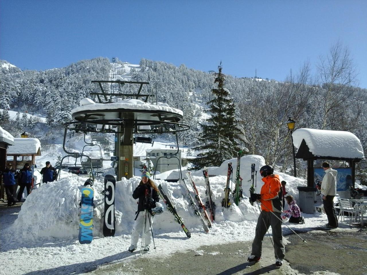 Apartamentos Tanau Baqueira Beret Dış mekan fotoğraf